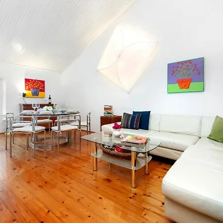 3 Bedrooms 3 Bathrooms With Sea View And Terrace
