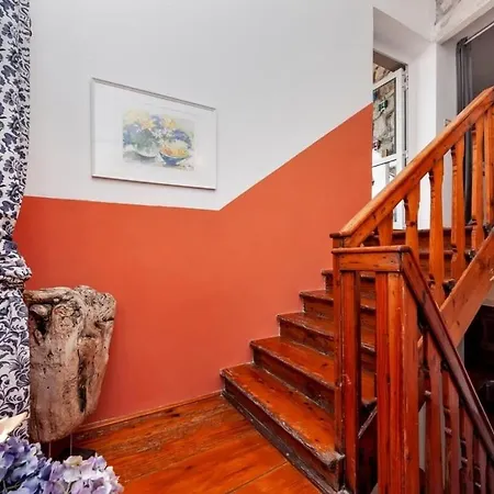 3 Bedrooms 3 Bathrooms With Sea View And Terrace
